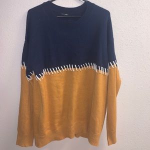 ⚡️⚡️Two Tone Sweater⚡️⚡️